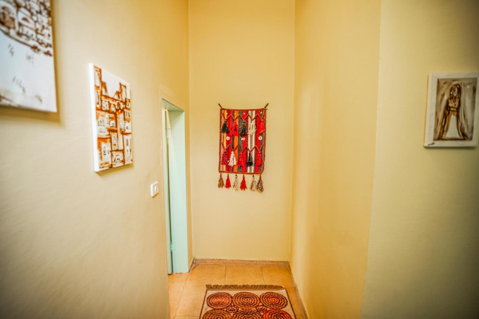 Jordan Heritage Madhafa Al-Salṭ Esterno foto